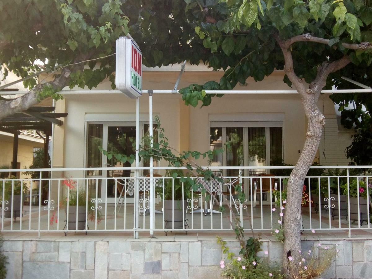 Hotel Ion Kamena Vourla Exterior foto