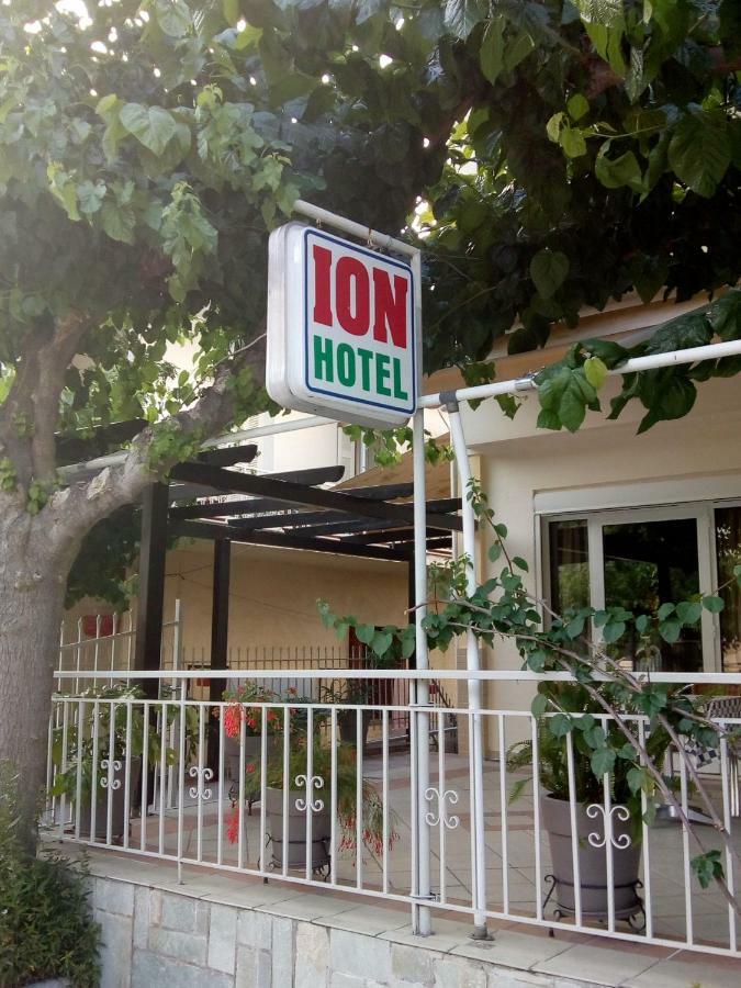 Hotel Ion Kamena Vourla Exterior foto